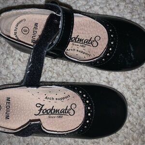 Footmates Mary Jane Shoes